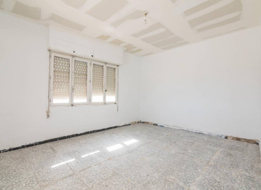 Resale - Villa - Elche - Carrus