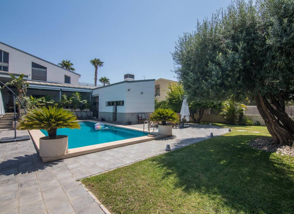 Resale - Villa - Elche - Ciudad Jardin