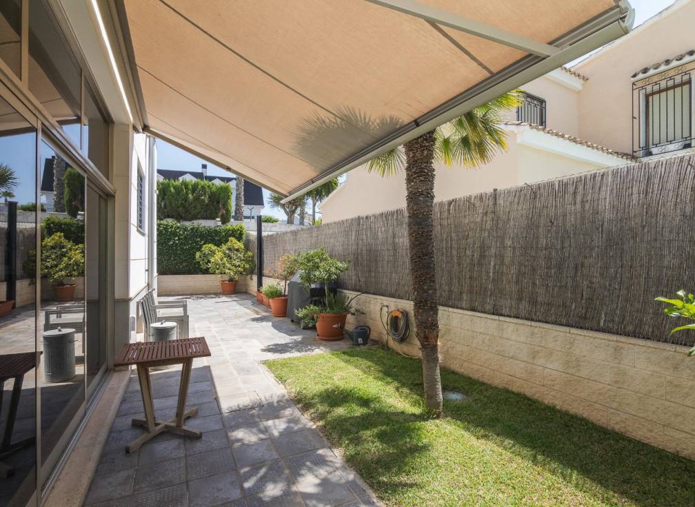 Resale - Villa - Elche - Ciudad Jardin