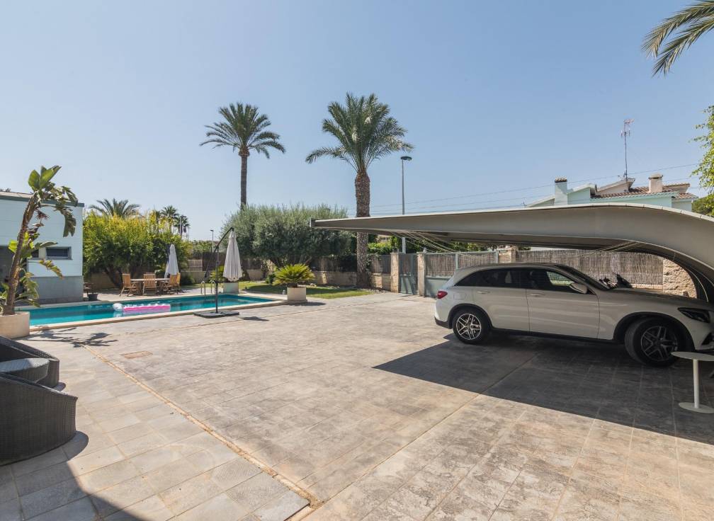 Resale - Villa - Elche - Ciudad Jardin