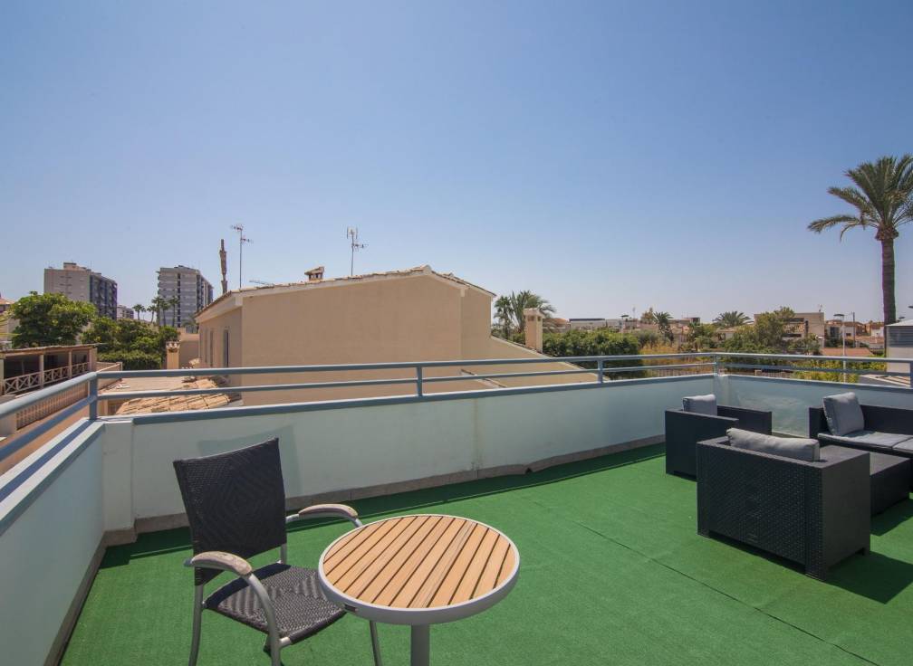 Resale - Villa - Elche - Ciudad Jardin