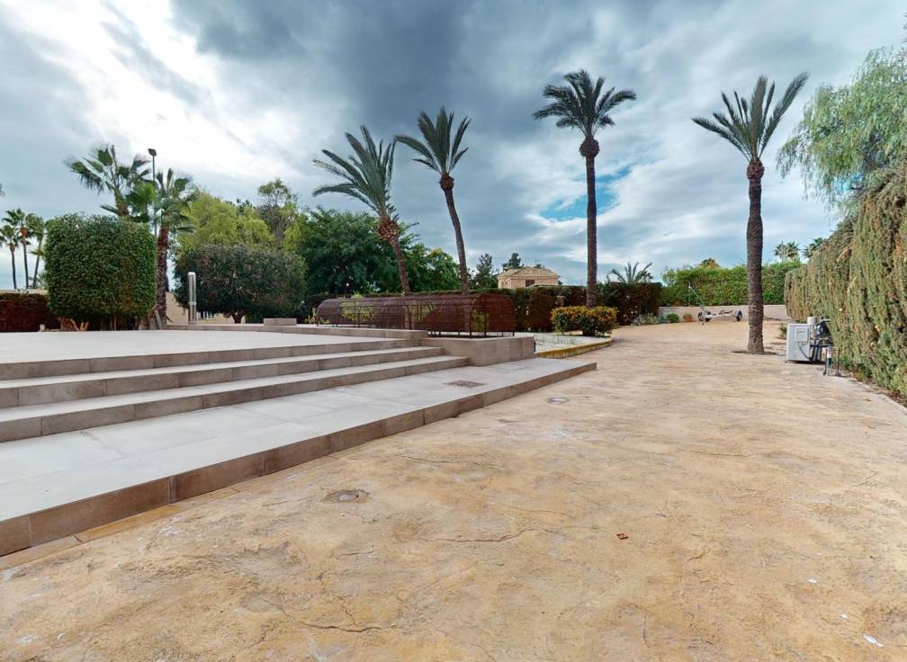 Resale - Villa - Elche - Elche / Elx