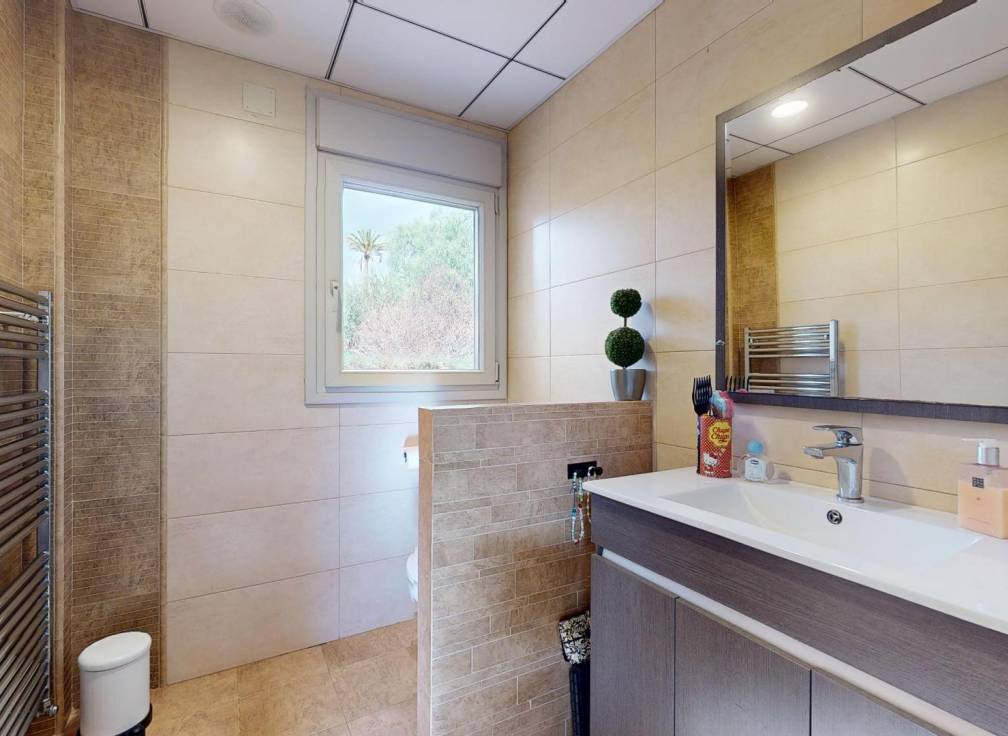 Resale - Villa - Elche - Elche / Elx