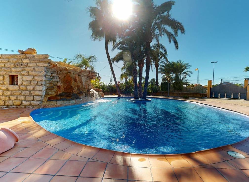 Resale - Villa - Elche - Elche / Elx