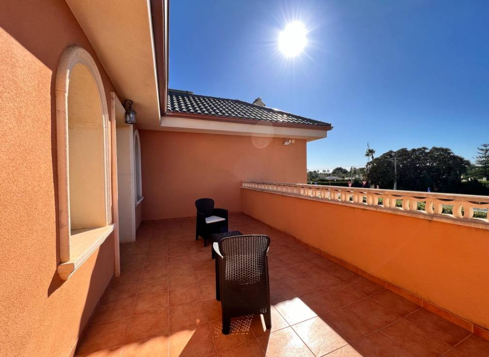 Resale - Villa - Elche - Elche / Elx