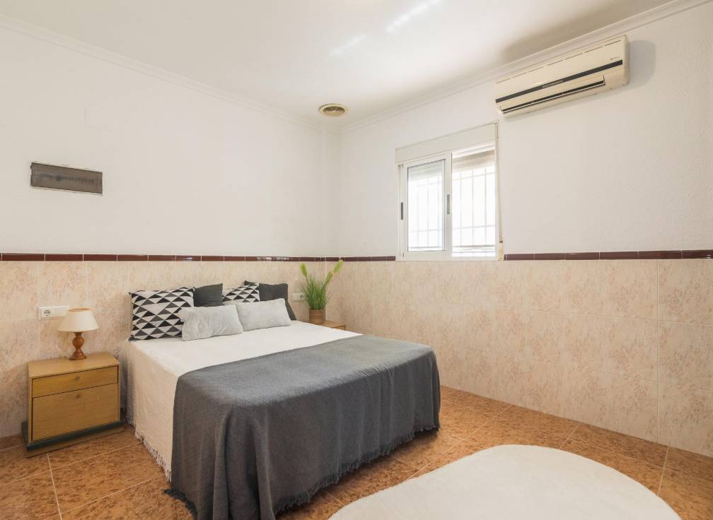 Resale - Villa - Elche - Elche / Elx