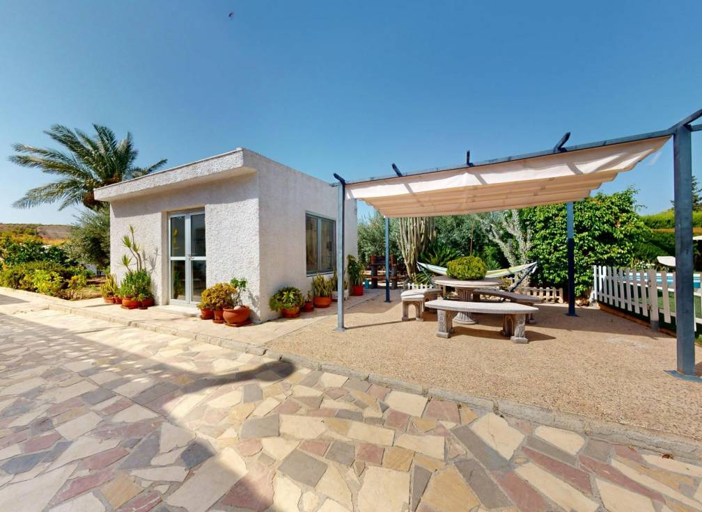Resale - Villa - Elche - La Galia-Bonavista