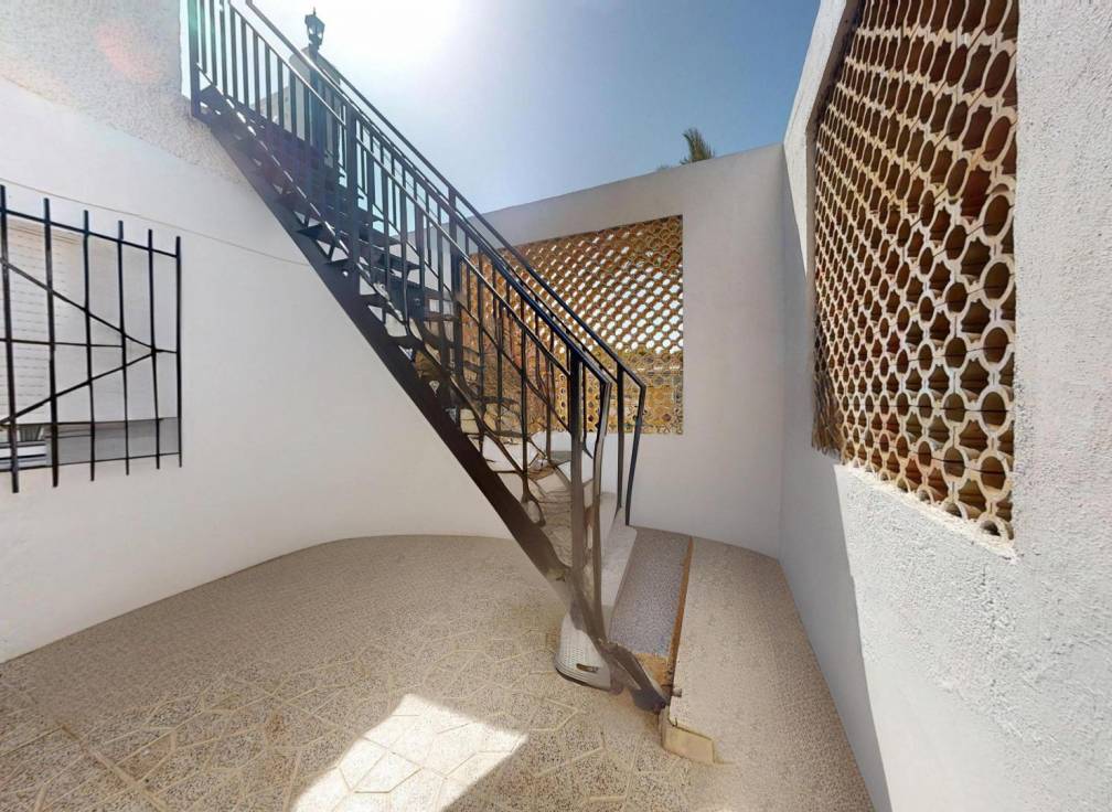 Resale - Villa - Elche - La Galia-Bonavista