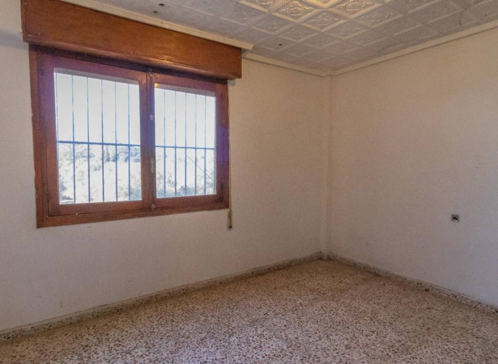 Resale - Villa - Elche Pedanías - Alzabares