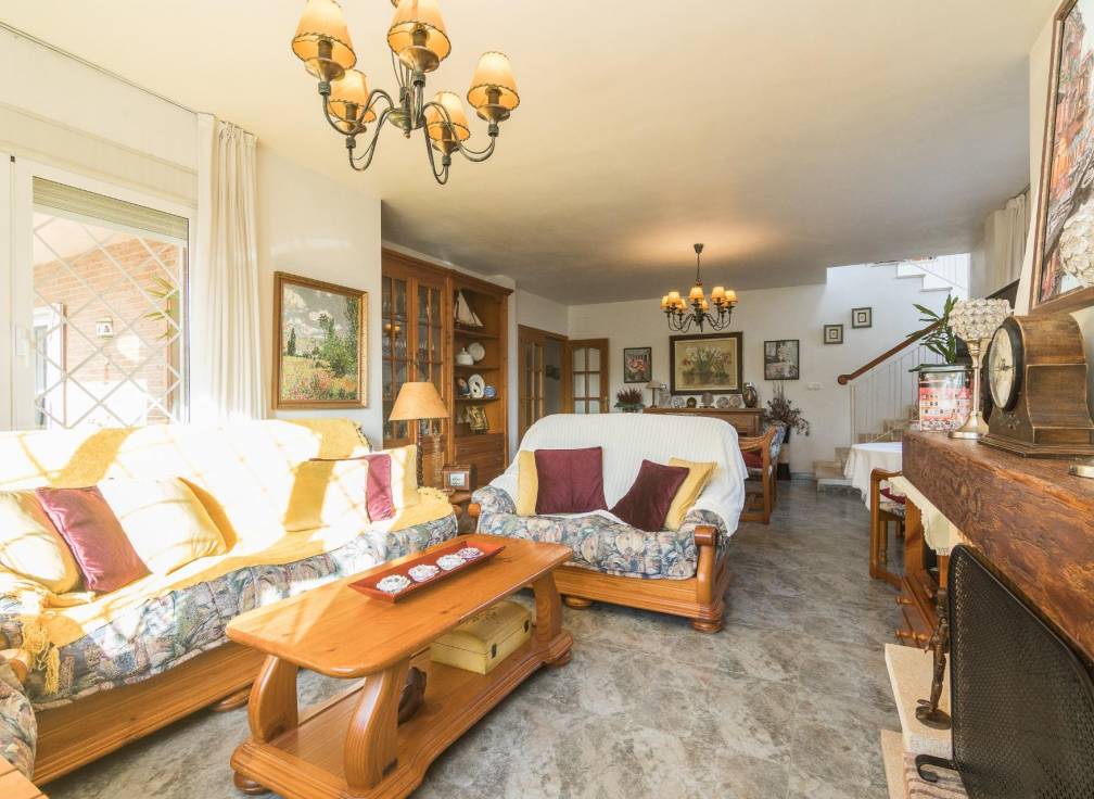 Resale - Villa - Elche Pedanías - Alzabares