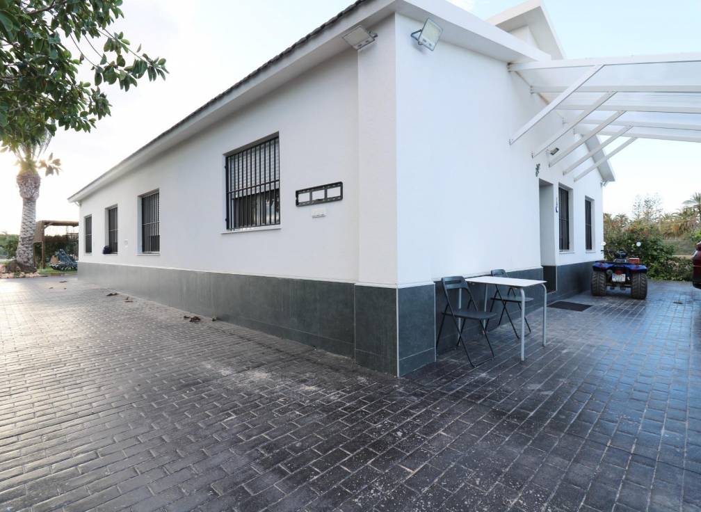 Resale - Villa - Elche Pedanías - Carretera santa pola