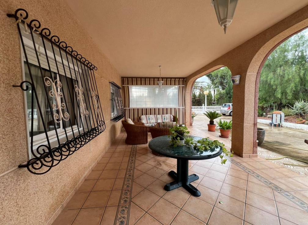 Resale - Villa - Elche Pedanías - Jubalcoi-Saladas