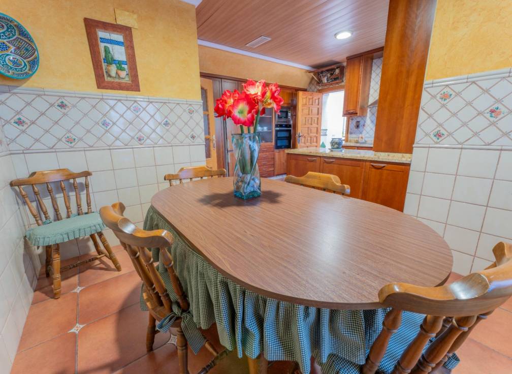 Resale - Villa - Elche Pedanías - Jubalcoy