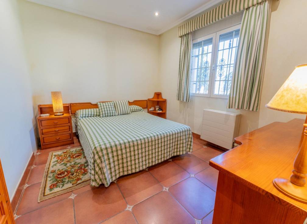 Resale - Villa - Elche Pedanías - Jubalcoy