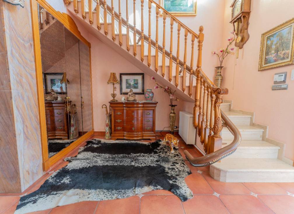 Resale - Villa - Elche Pedanías - Jubalcoy