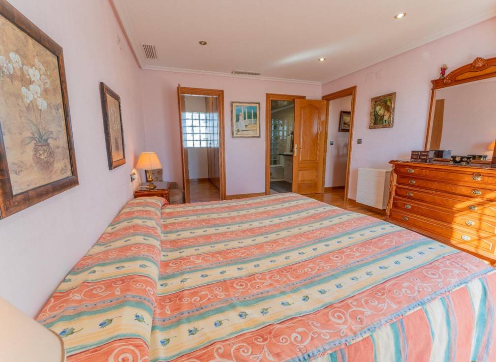 Resale - Villa - Elche Pedanías - Jubalcoy