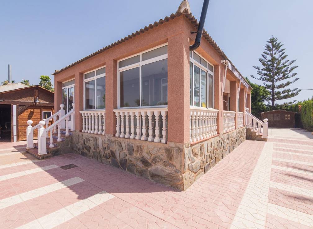 Resale - Villa - Elche Pedanías - La Hoya
