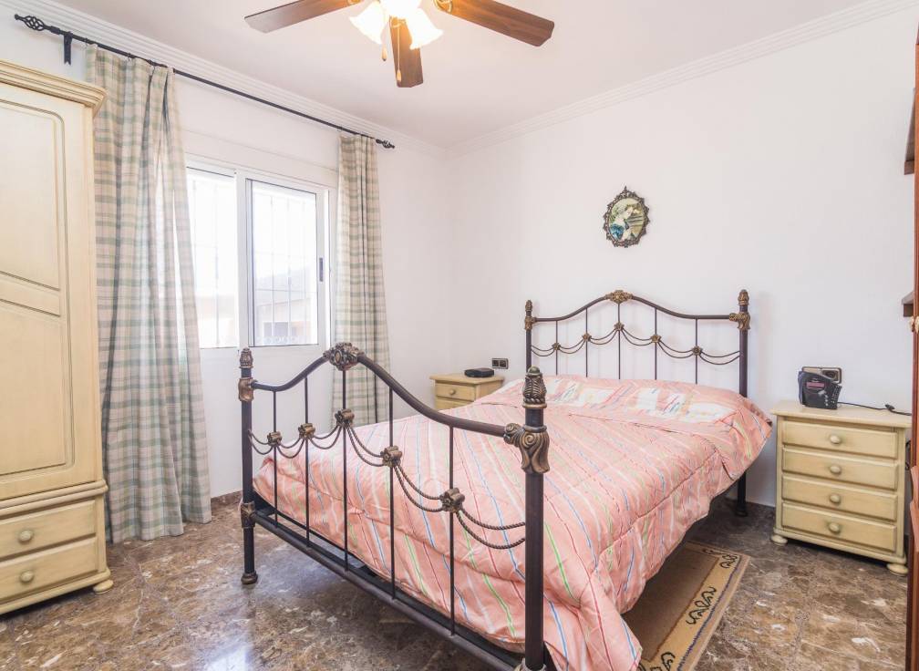 Resale - Villa - Elche Pedanías - La Hoya