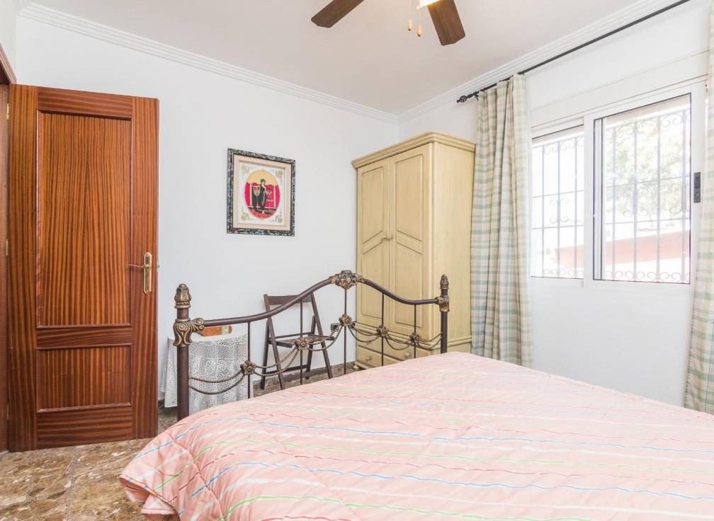 Resale - Villa - Elche Pedanías - La Hoya