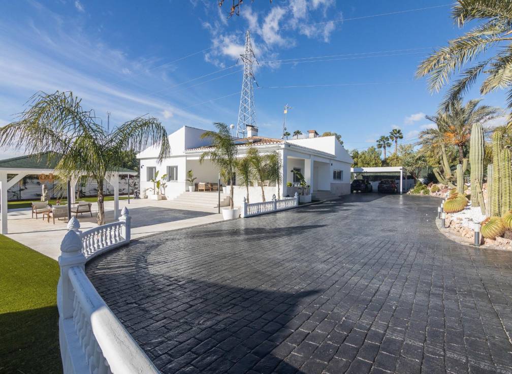 Resale - Villa - Elche Pedanías - Peña de Las Águilas