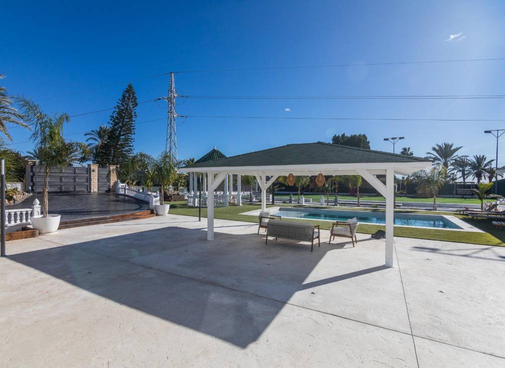 Resale - Villa - Elche Pedanías - Peña de Las Águilas