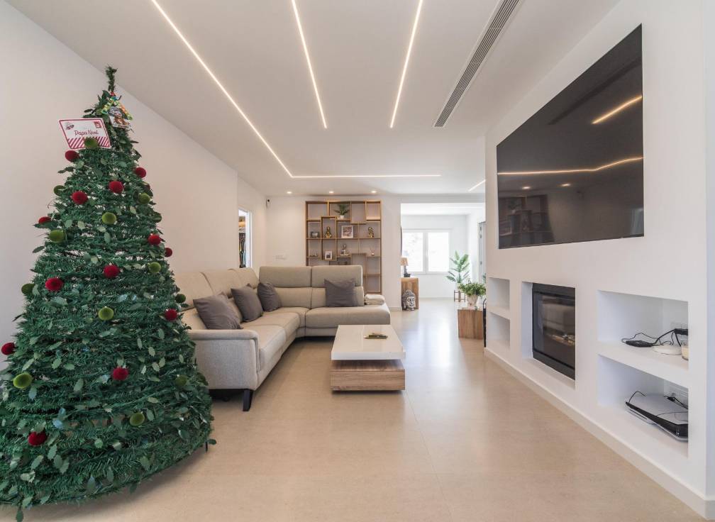 Resale - Villa - Elche Pedanías - Peña de Las Águilas