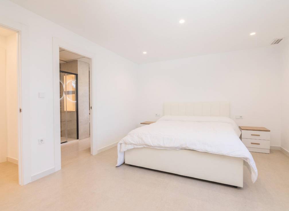 Resale - Villa - Elche Pedanías - Peña de Las Águilas