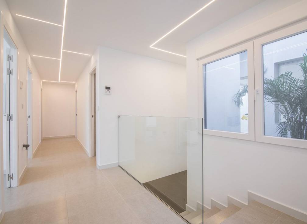 Resale - Villa - Elche Pedanías - Peña de Las Águilas