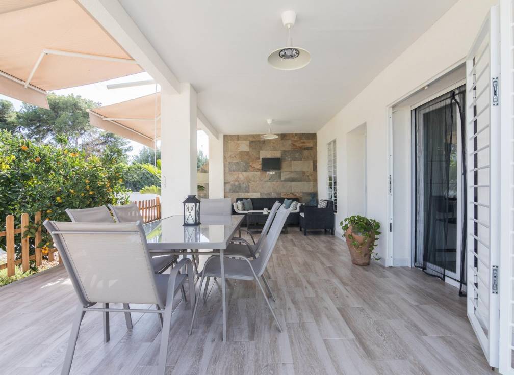 Resale - Villa - Elche Pedanías - Peña las Águilas