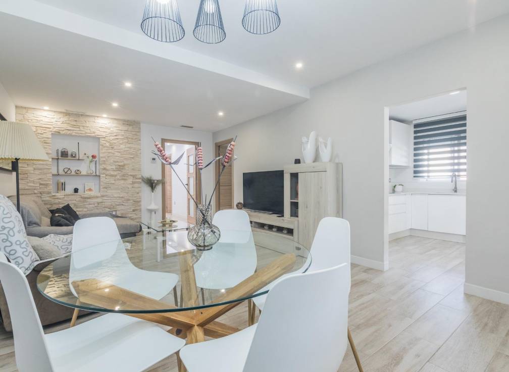 Resale - Villa - Elche Pedanías - Peña las Águilas