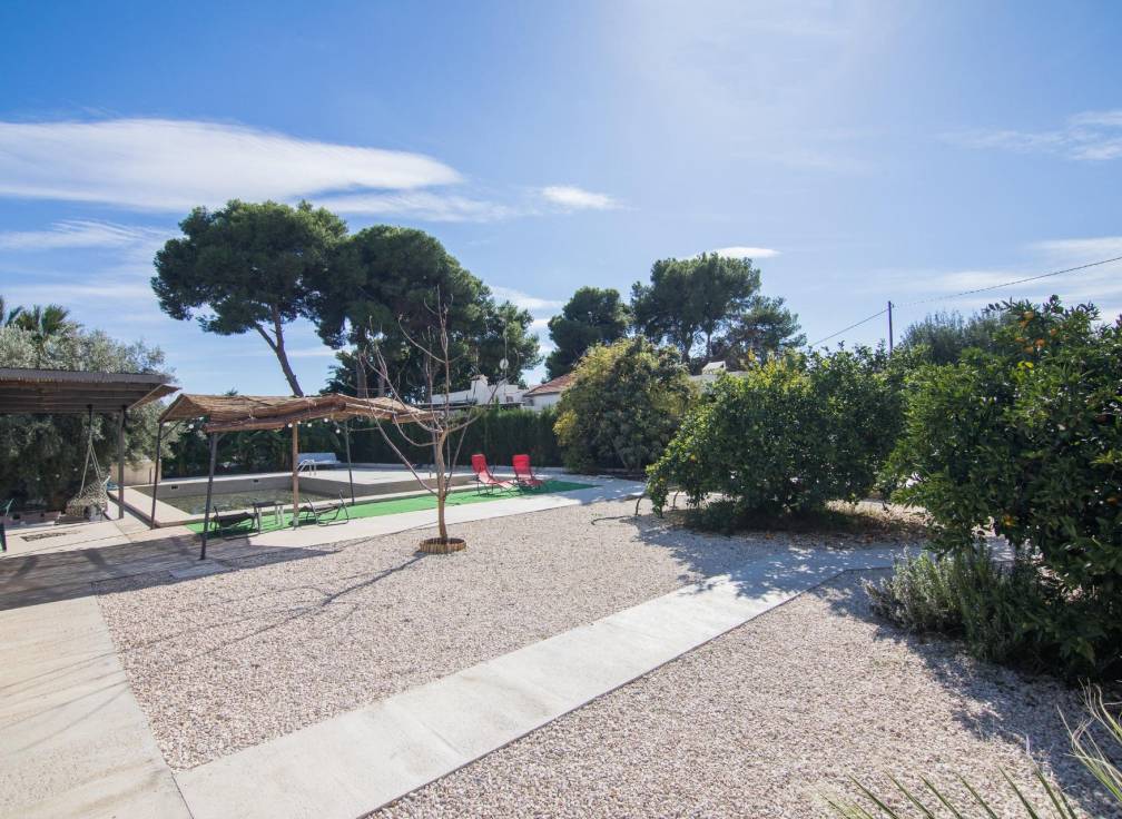 Resale - Villa - Elche Pedanías - Peña las Águilas