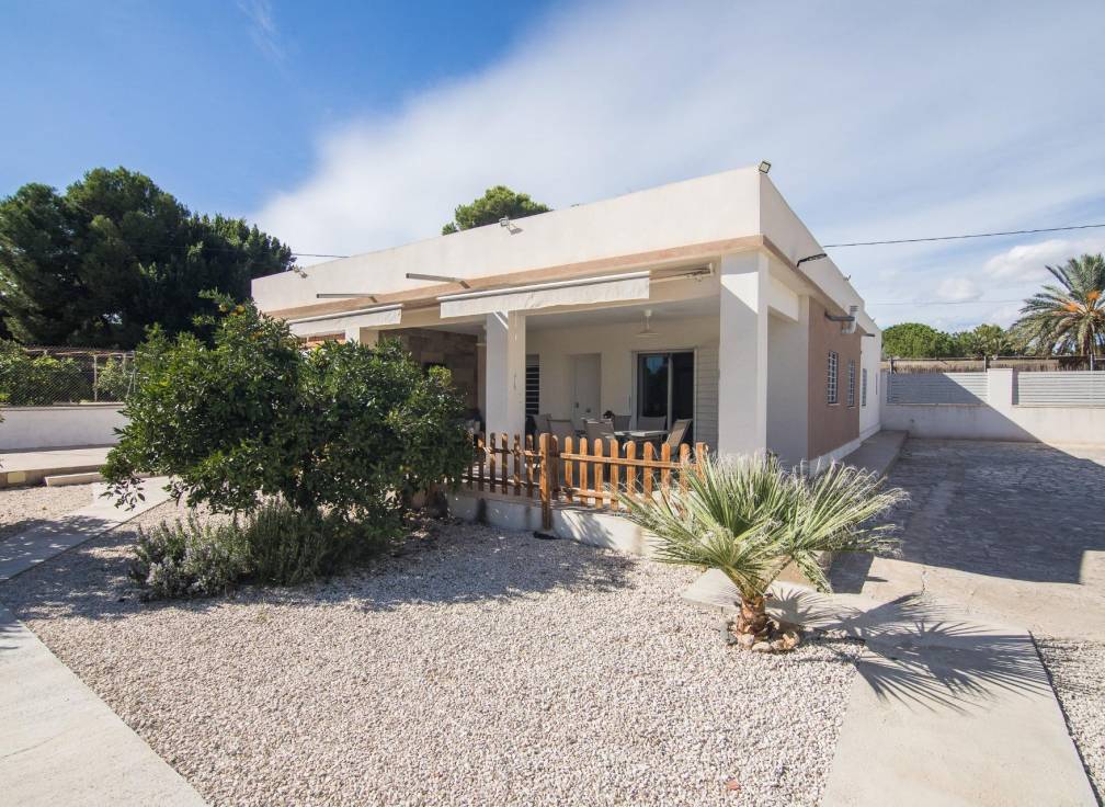 Resale - Villa - Elche Pedanías - Peña las Águilas