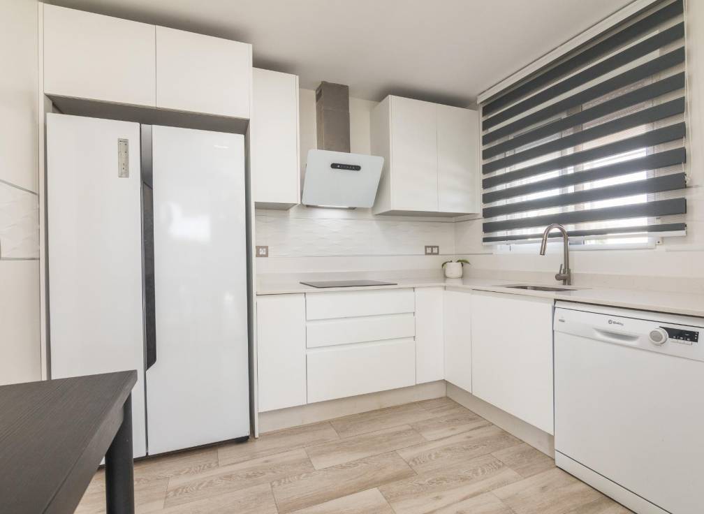 Resale - Villa - Elche Pedanías - Peña las Águilas