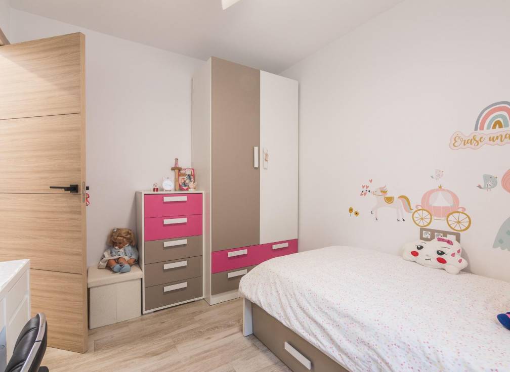 Resale - Villa - Elche Pedanías - Peña las Águilas