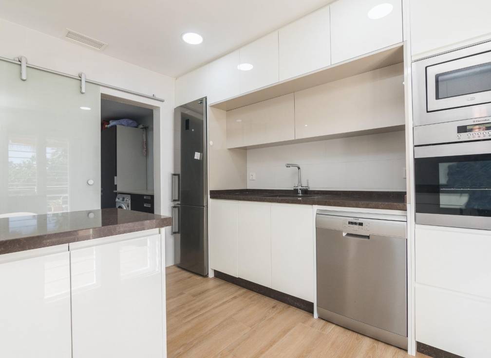 Resale - Villa - Elche Pedanías - Peña las Águilas