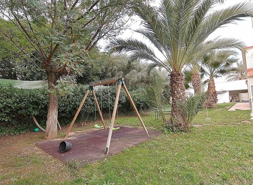 Resale - Villa - Elche Pedanías - Peña las Águilas