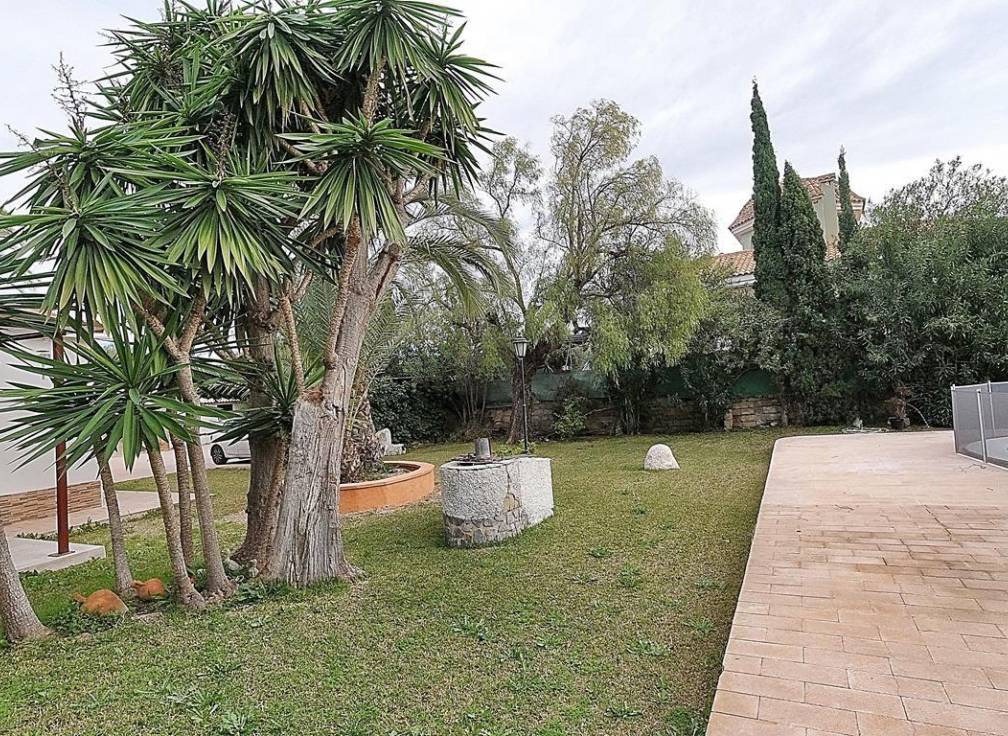 Resale - Villa - Elche Pedanías - Peña las Águilas