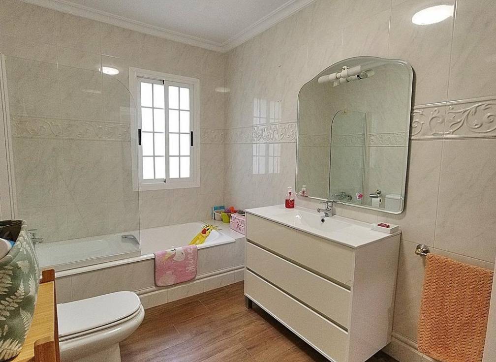 Resale - Villa - Elche Pedanías - Peña las Águilas