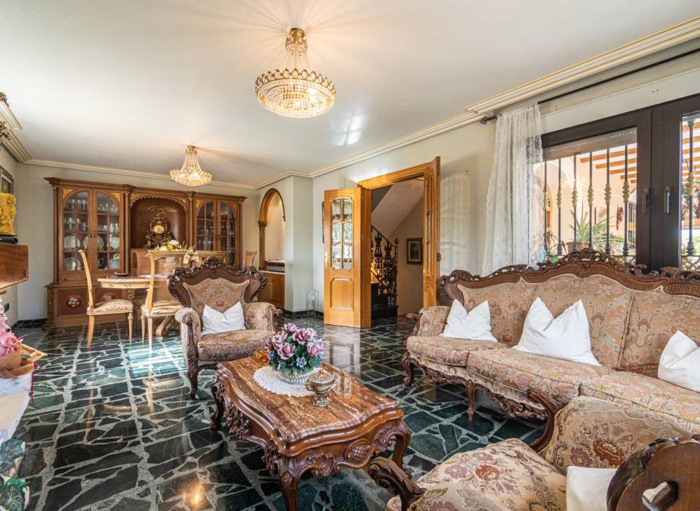 Resale - Villa - Elche Pedanías - Perleta