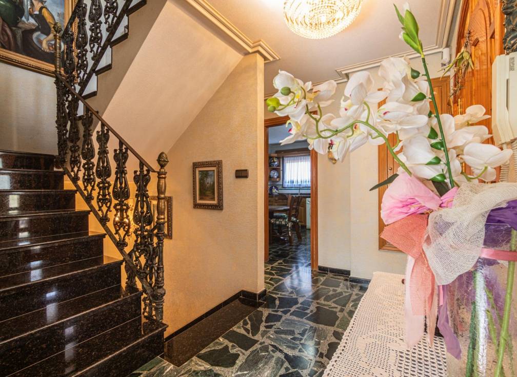 Resale - Villa - Elche Pedanías - Perleta