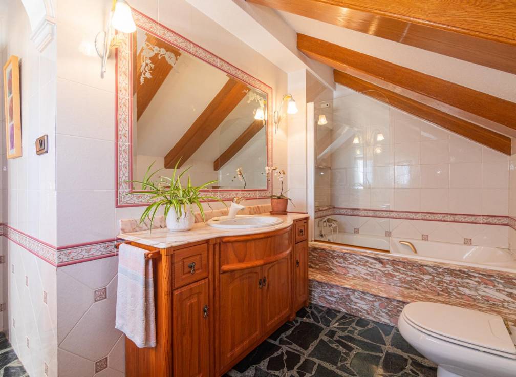 Resale - Villa - Elche Pedanías - Perleta