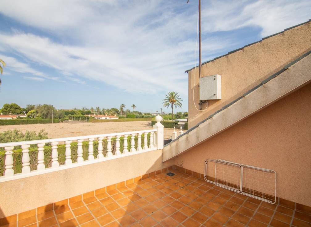 Resale - Villa - Elche Pedanías - Perleta