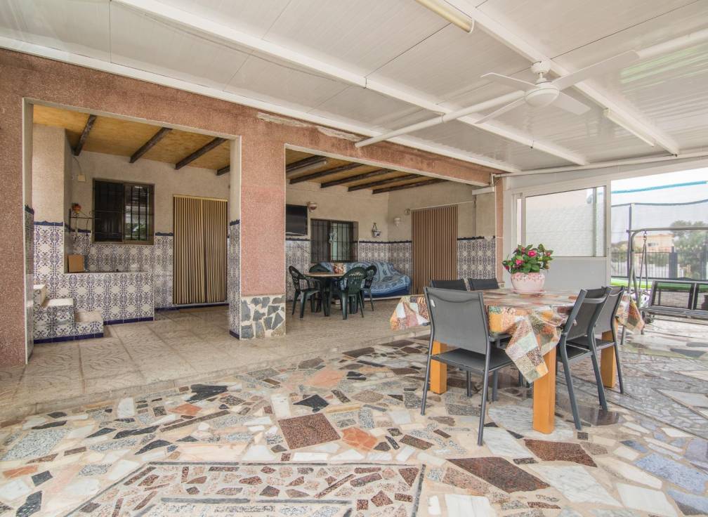 Resale - Villa - Elche Pedanías - Poligono carrus