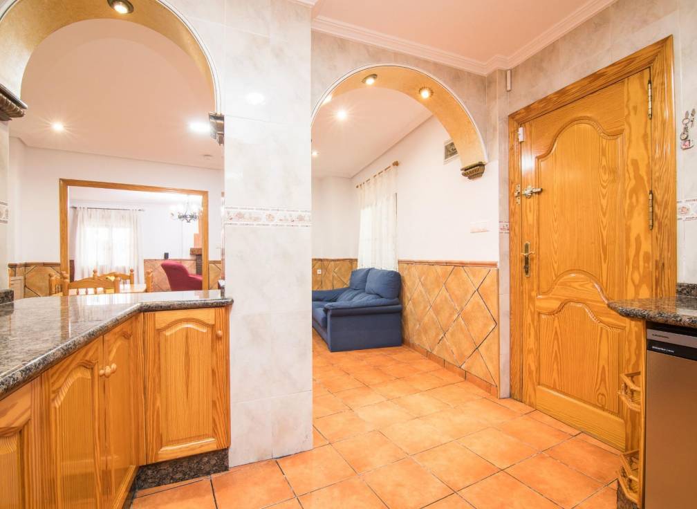 Resale - Villa - Elche Pedanías - Poligono carrus