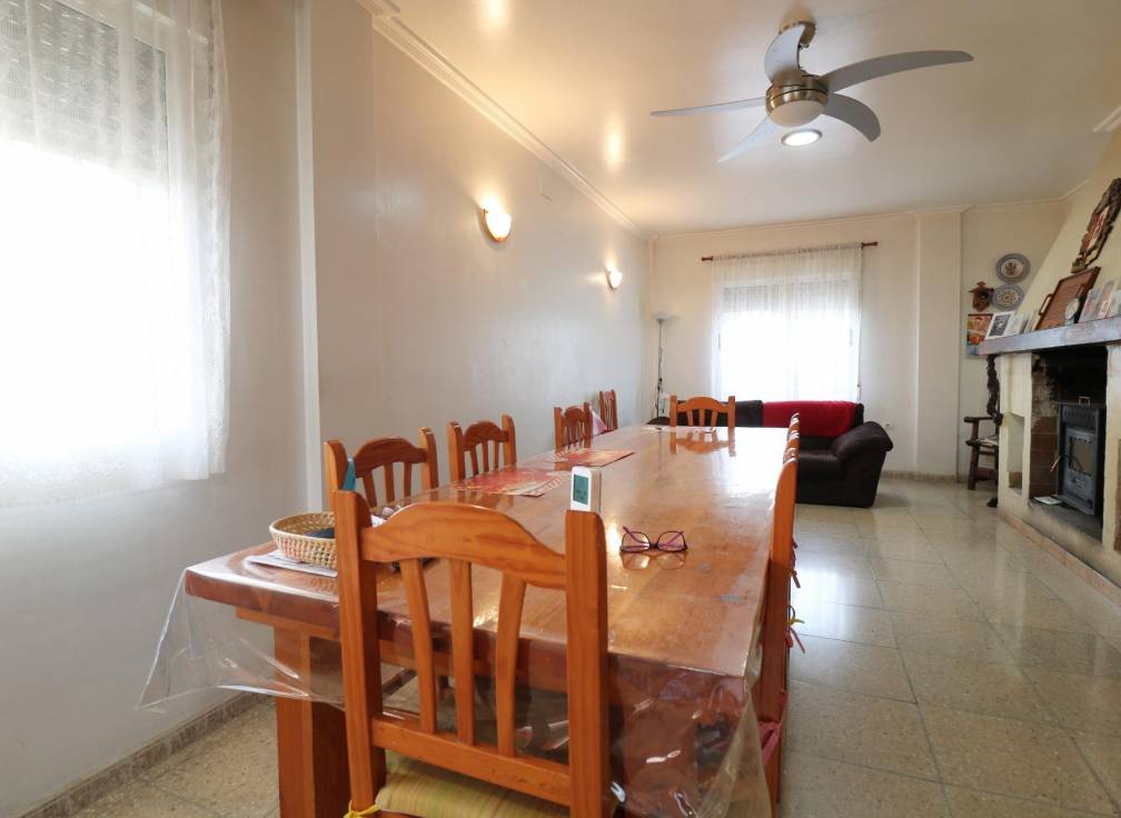 Resale - Villa - Elche Pedanías - Pussol