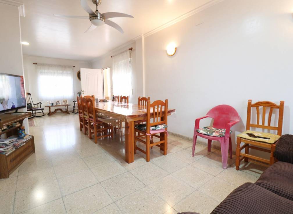 Resale - Villa - Elche Pedanías - Pussol