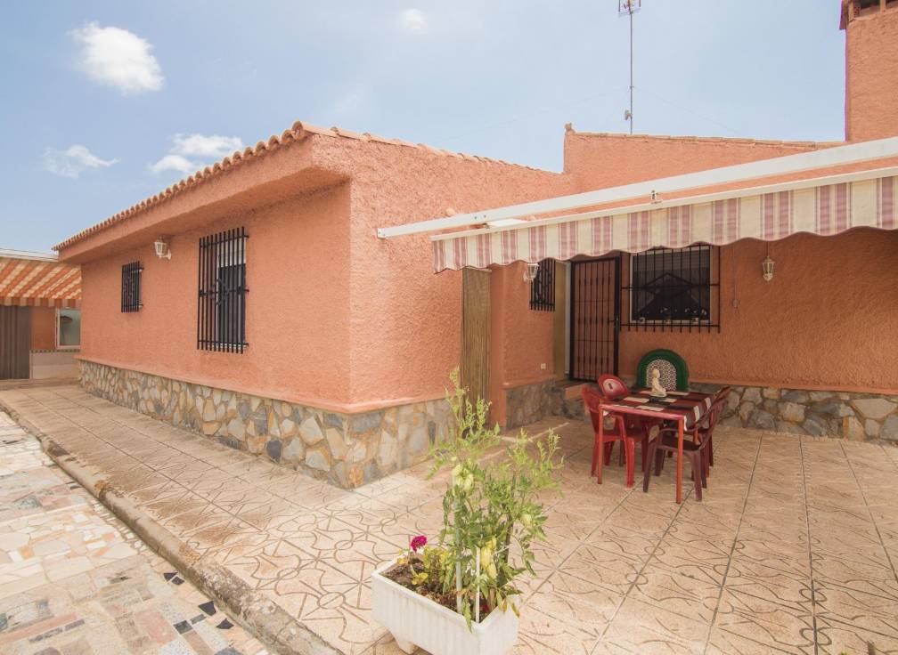 Resale - Villa - Elche Pedanías - Valverde