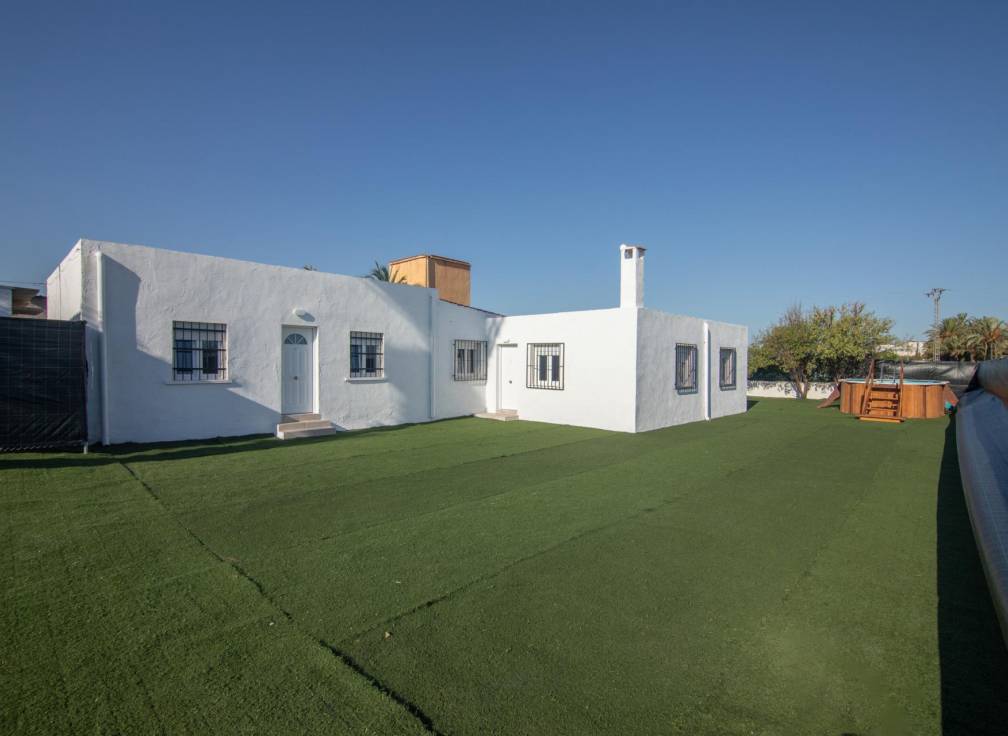 Resale - Villa - Elche - Sector V-El Canal