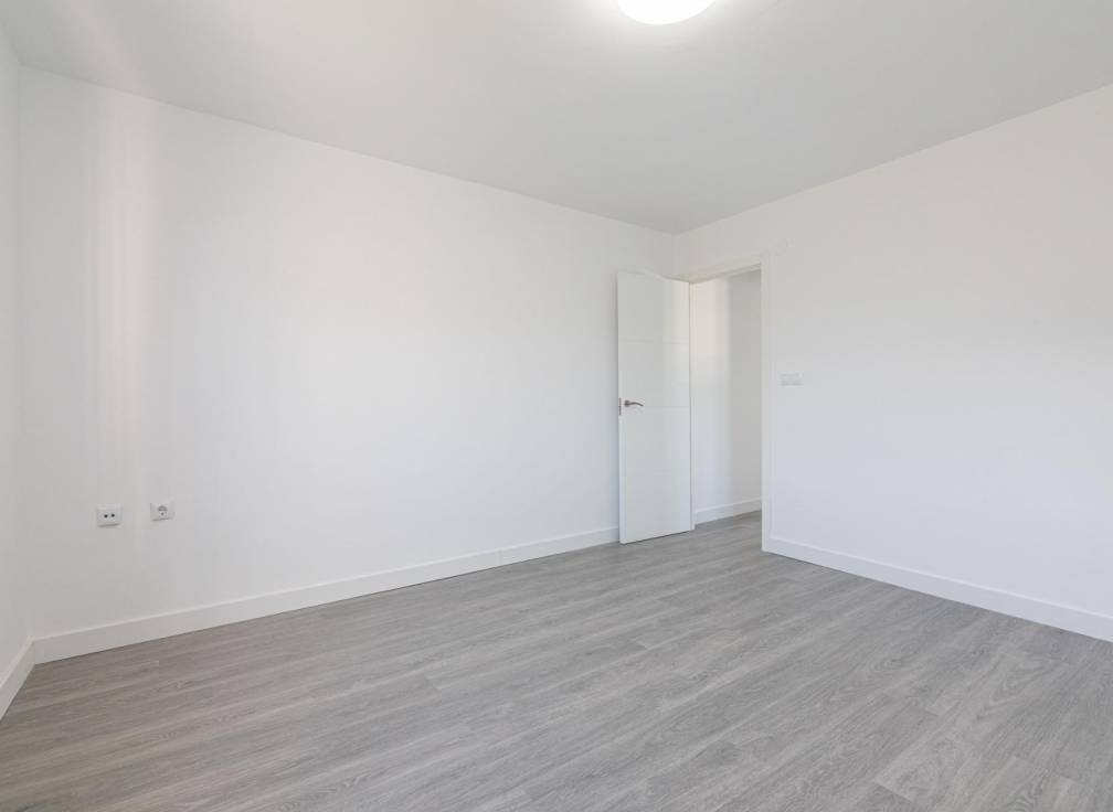Resale - Villa - Elche - Sector V-El Canal