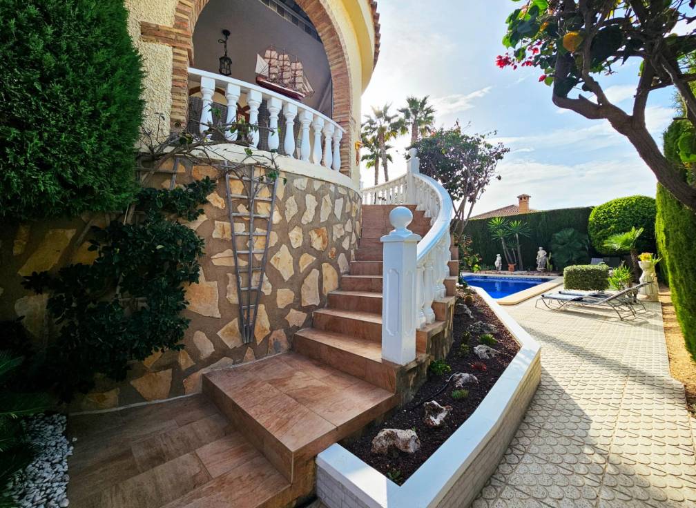 Resale - Villa - Gran alacant - Monte y Mar bajo